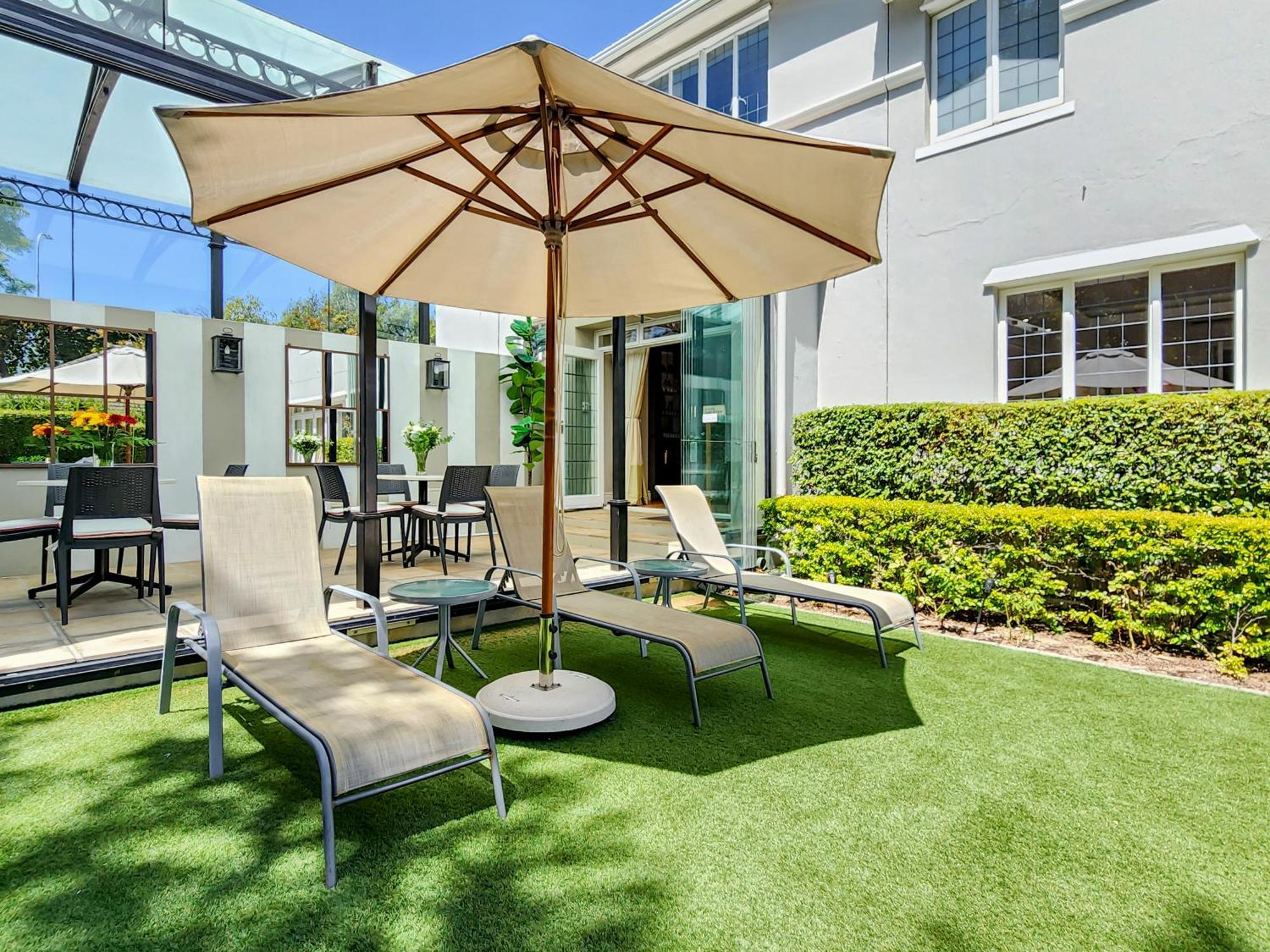 Roodenburg House Hotel Cape Town Exterior photo